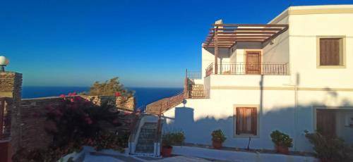 Andros Town House | 85 m² House ∙ 2 bedrooms ∙ 4 guests
