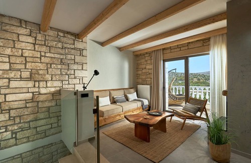 Plati House | 90 m² Finca ∙ 1 bedroom ∙ 4 guests