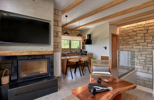 Plati House | 90 m² Finca ∙ 1 bedroom ∙ 4 guests