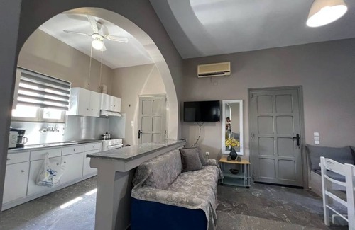 Platanos House | 90 m² House ∙ 2 bedrooms ∙ 4 guests