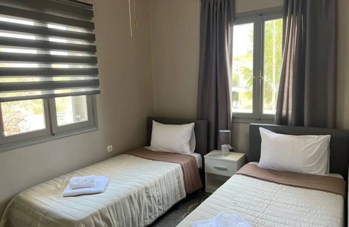 Platanos House | 90 m² House ∙ 2 bedrooms ∙ 4 guests