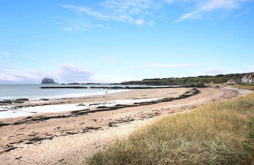 North Berwick Apartment | 95 m² Apartment ∙ 2 bedrooms ∙ 5 guests
