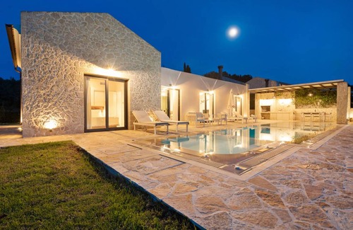 Kavvadades Villa | 99 m² Villa ∙ 2 bedrooms ∙ 5 guests