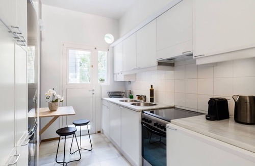Mets Apartment | Adorable 2BD Apartment near Kallimarmaro Stadium
