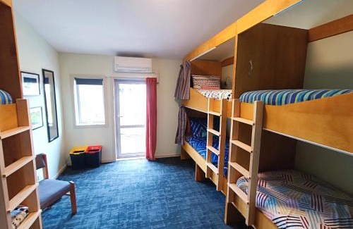 Wanaka Hostel | Adventure Wanaka Hostel