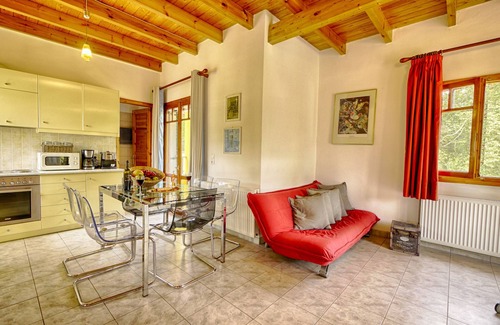 Termenades House | Agios Georgios Pagi - 2kms from the beach