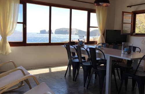 Naxos House | Alpha Mu Beachfront House