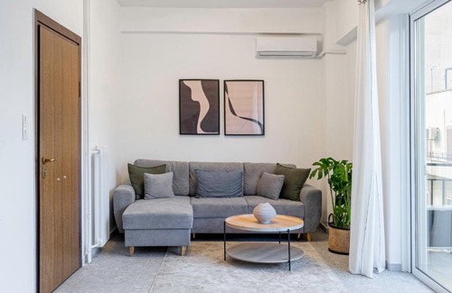 Psirri Apartment | Amazing 2Masterbd at psirri