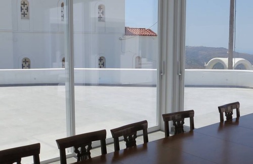 Pitrofos Cabin | Andoni's House in Pitrofos Andros island