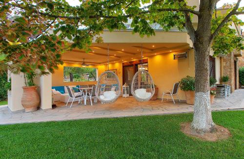 Sane Villa | Anemone Villa with Outdoor Hot Tub, Sani Luxury Villas collection