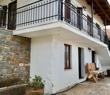 Terpsithea House | Anogeio - Traditional house in Tikhion