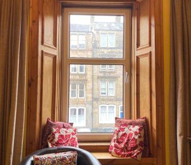 Leith Apartment | Apartment ∙ 1 bedroom ∙ 2 guests