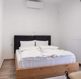 Drama Apartment | Apartment One