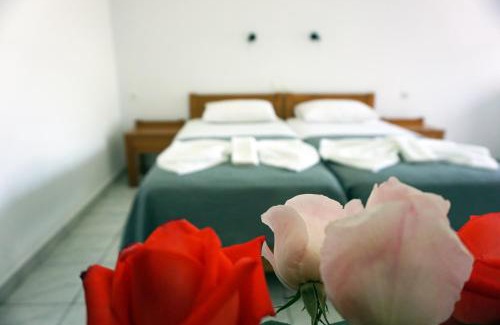 Bali Bed & Breakfast | Aphrodite Studios & Apartment