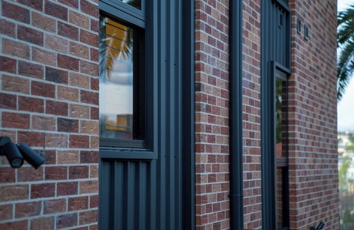 Launceston CBD House | Architectural Home: Near Gorge with Tamar Views