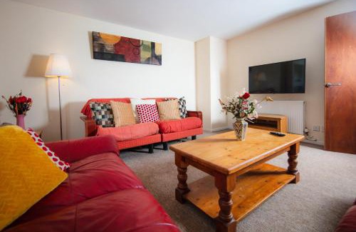 Pleasance Apartment | Arthurs Seat Apartment