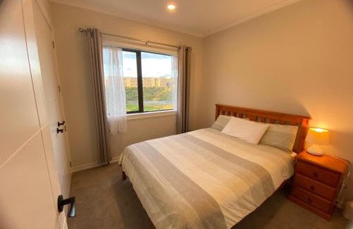 Mount Wellington Apartment | Auckland GQ Flat bush holiday home