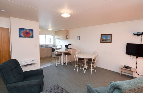Hawera Apartment | Avon Motel