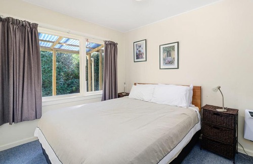 Rotoma House | Back of Beyond Cottage - Lake Rotoehu Holiday Home