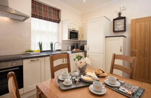 Gattonside House | Bank View