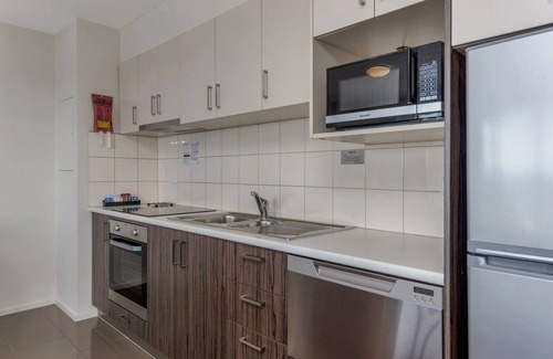 West Hobart Apartment | Bay View Villas