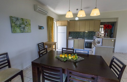 Svoronata Villa | BEACH FRONT, DIRECT ACCESS TO SANDY BEACH, AMAZING SEA VIEWS,PRIVATE POOL