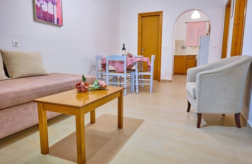 Acharavi Apartment | Beachside Bungalow 7 Acharavi Corfu