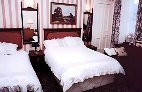 Ayr Bed & Breakfast | Bed and breakfast ∙ 127 guests