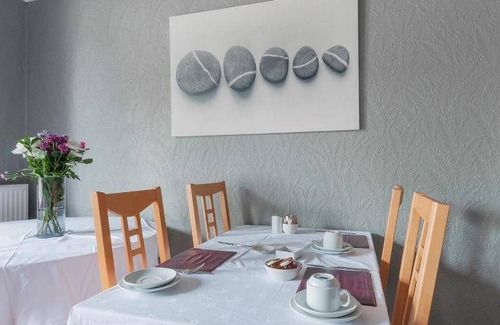 Duddingston Bed & Breakfast | Bed and breakfast ∙ 4 guests