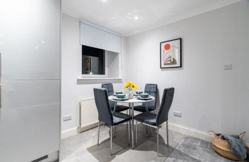 Airdrie Apartment | Bell Apartment