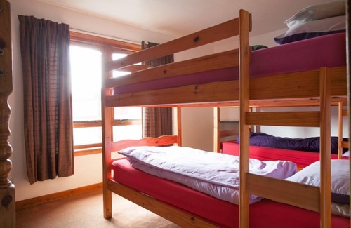 Corpach Hostel | Blacksmiths Bunkhouse - Hostel