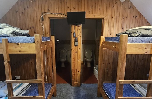 Kinlochleven Hostel | Blackwater Hostel and Campsite