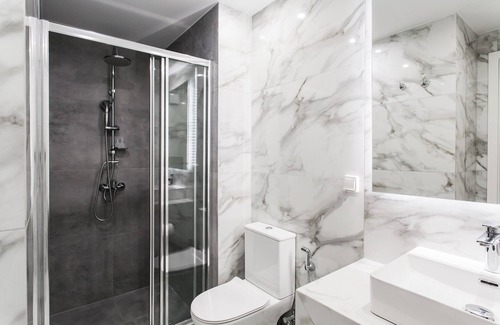 Kinosargous Apartment | Blissful 1BR Apartment at WYZ Athens