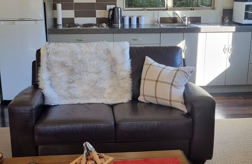Lowburn Cottage | Burn Cottage Retreat