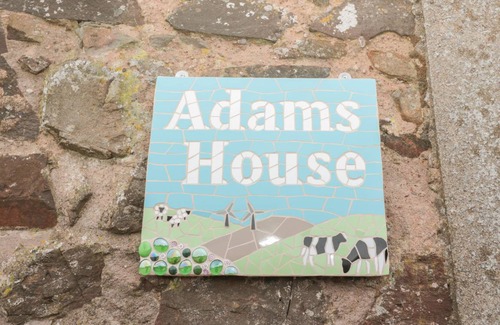 Coldingham Cottage | Cabin ∙ 1 bedroom ∙ 2 guests
