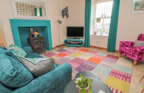 Coldingham Cottage | Cabin ∙ 1 bedroom ∙ 2 guests