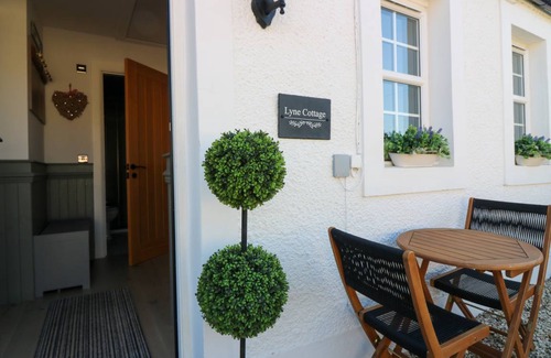 West Linton Cottage | Cabin ∙ 1 bedroom ∙ 4 guests
