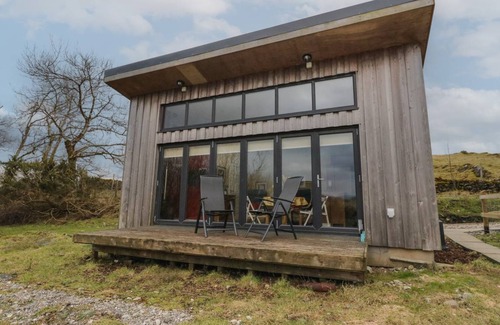 Oban Cottage | Cabin ∙ 1 bedroom ∙ 2 guests