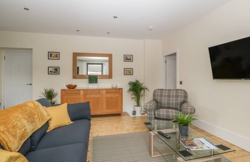 Wigtown Cottage | Cabin ∙ 1 bedroom ∙ 2 guests