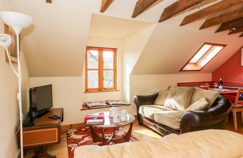 Weem Cottage | Cabin ∙ 1 bedroom ∙ 2 guests