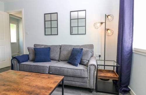 Galashiels Cottage | Cabin ∙ 1 bedroom ∙ 2 guests