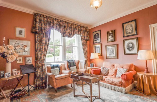 Letterfearn Cottage | Cabin ∙ 10 bedrooms ∙ 17 guests