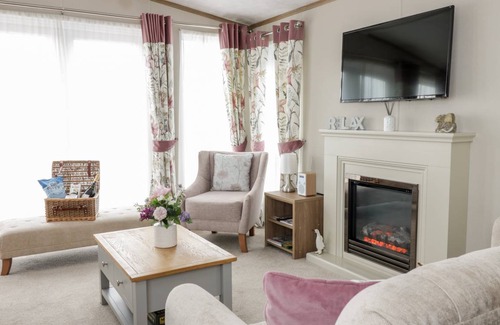 Jedburgh Cottage | Cabin ∙ 2 bedrooms ∙ 4 guests