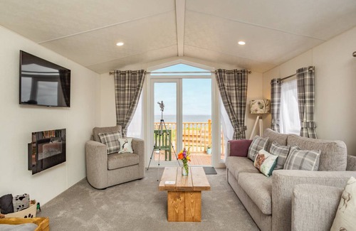Mey Cottage | Cabin ∙ 2 bedrooms ∙ 3 guests