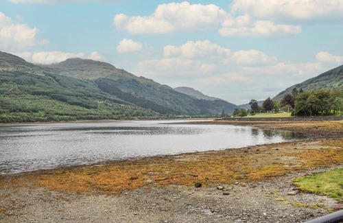 Arrochar Cottage | Cabin ∙ 2 bedrooms ∙ 4 guests