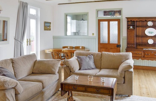 Drummore Cottage | Cabin ∙ 2 bedrooms ∙ 4 guests