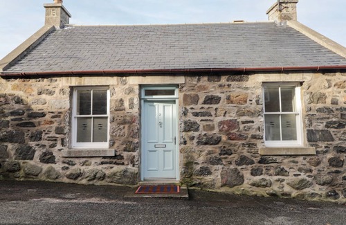 Portsoy Cottage | Cabin ∙ 2 bedrooms ∙ 4 guests