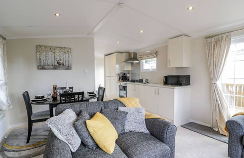 Cove Cottage | Cabin ∙ 2 bedrooms ∙ 4 guests
