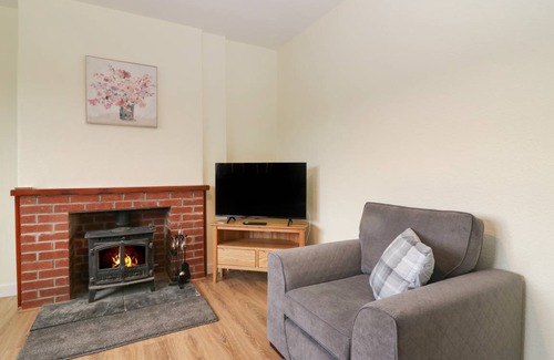 Forfar Cottage | Cabin ∙ 2 bedrooms ∙ 4 guests