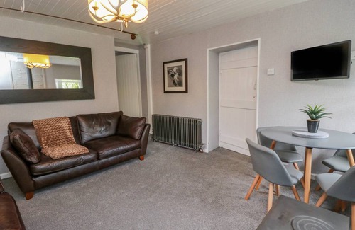 Lochearnhead Cottage | Cabin ∙ 2 bedrooms ∙ 5 guests